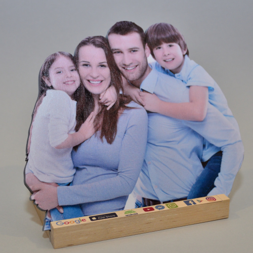 Trimačio efekto nuotrauka ant plokštės 4 nat plokštės, ant medžio