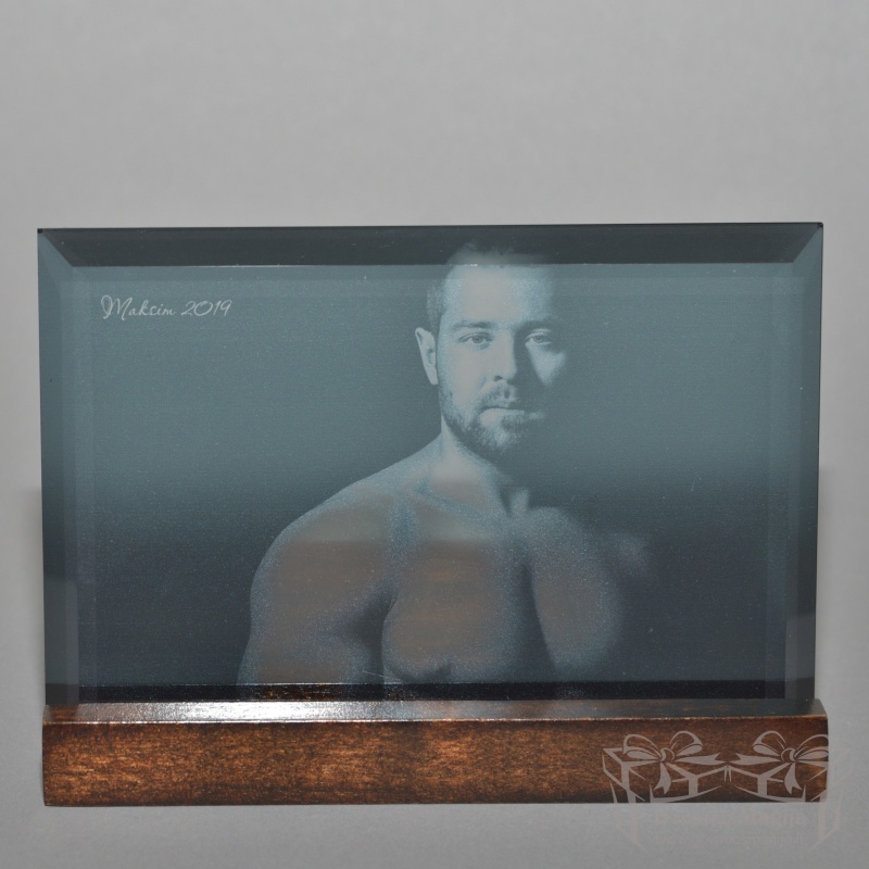 Nuotrauka stikle - AKCIJA 32 Man Vyras ant stiklo 10x15 cm