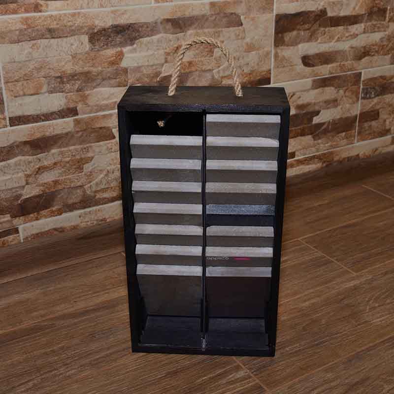 Medinė dėžutė pavyzdžiams 36x21x10cm