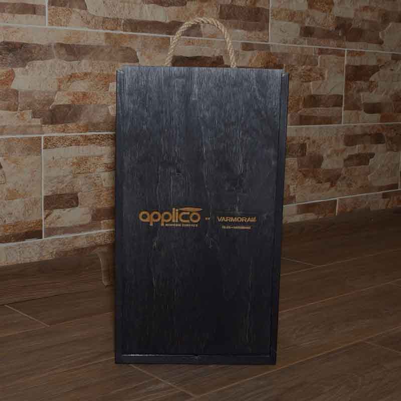 Medinė dėžutė pavyzdžiams 36x21x10cm