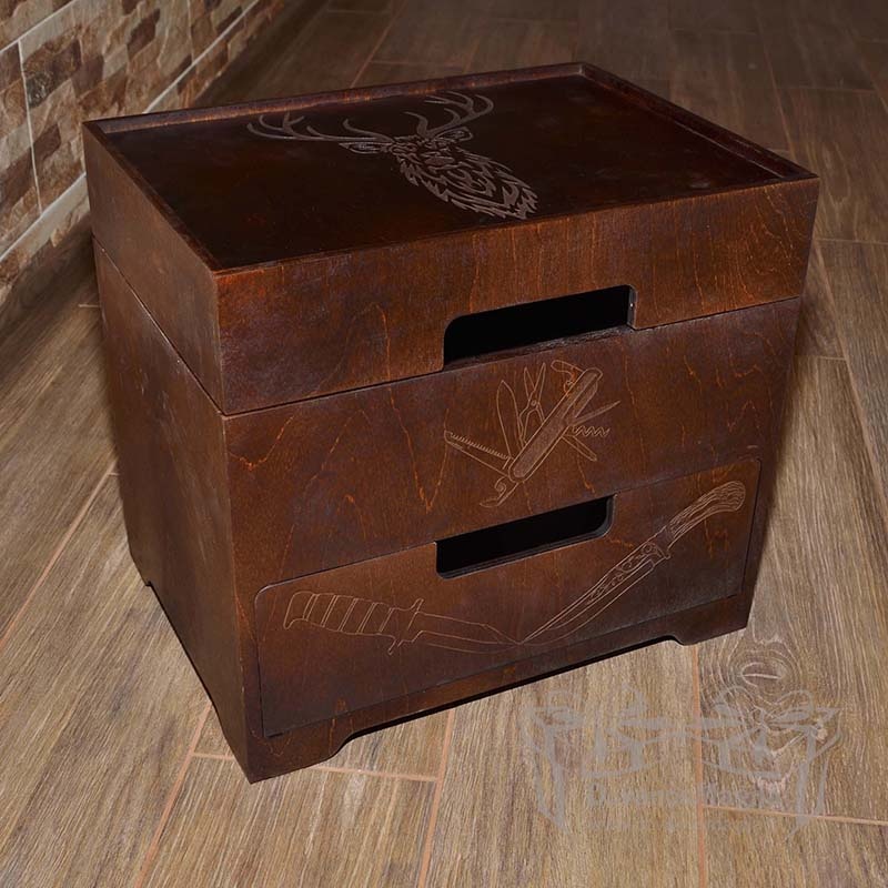 Medinė dėžutė peiliams 37x27xh33cm