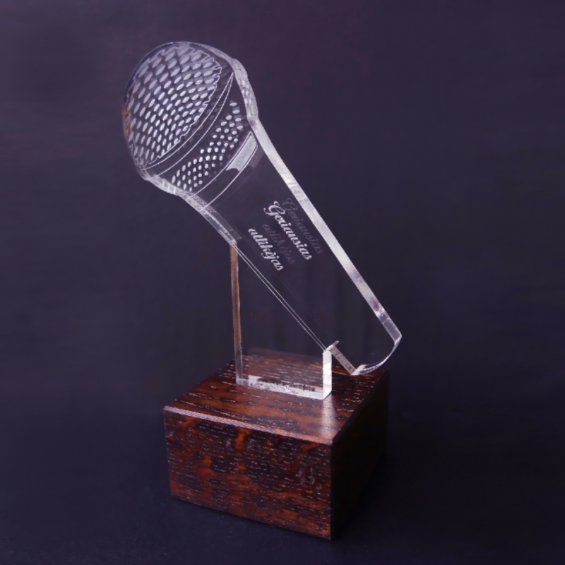 Apdovanojimas ant medinio stovo H20cm